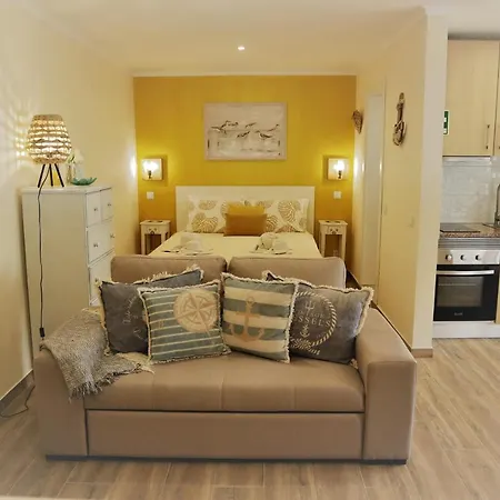 Appartement T0 Junto A De Vale Centeanes / Carvoeiro Lagoa (Algarve)