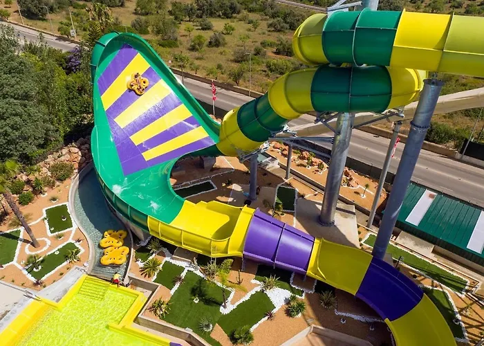 T0 Junto A De Vale Centeanes / Carvoeiro *