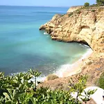 T0 Junto A De Vale Centeanes / Carvoeiro *