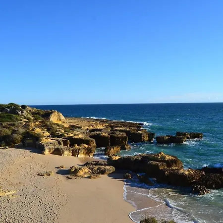 T0 Junto A De Vale Centeanes / Carvoeiro Apartmán *